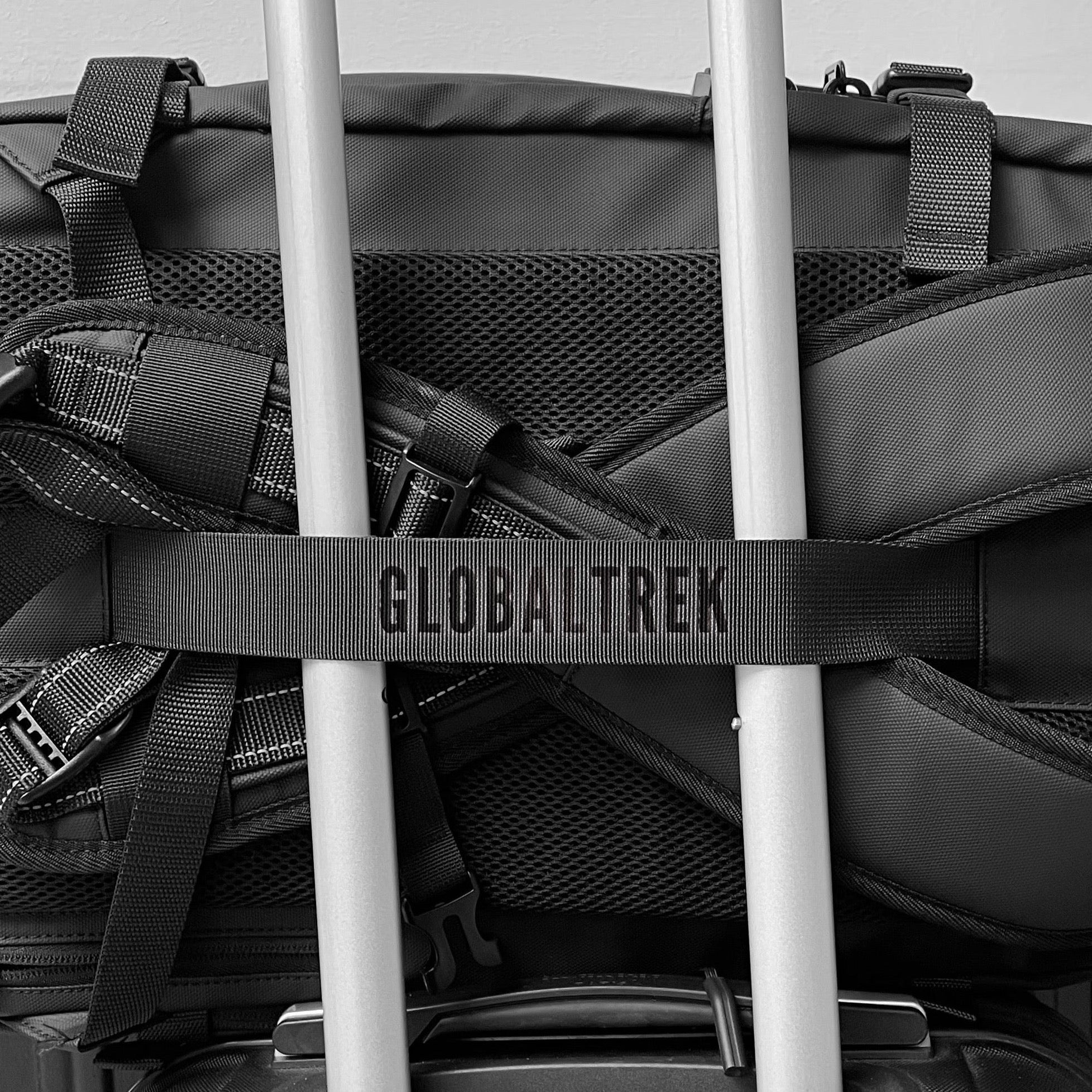 Globaltrek Matte Black